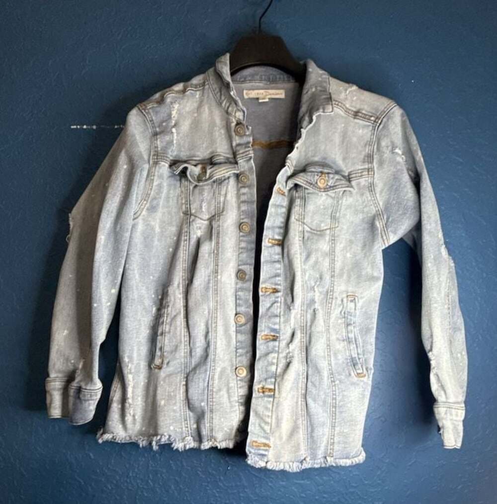 C Denim Est. 1946 Distressed Paint Splatter Denim Jacket Size M